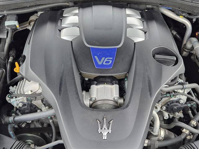 Used 2016 Maserati Ghibli S Q4 AWD/4WD image 22
