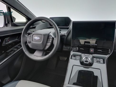 Used 2023 Subaru Solterra AWD image 23