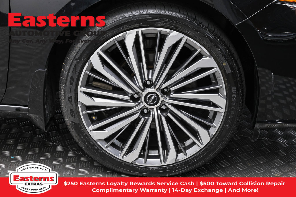 Used 2023 Nissan Altima 2.5 SL AWD/4WD image 32