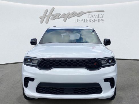 Used 2024 Dodge Durango GT RWD image 12