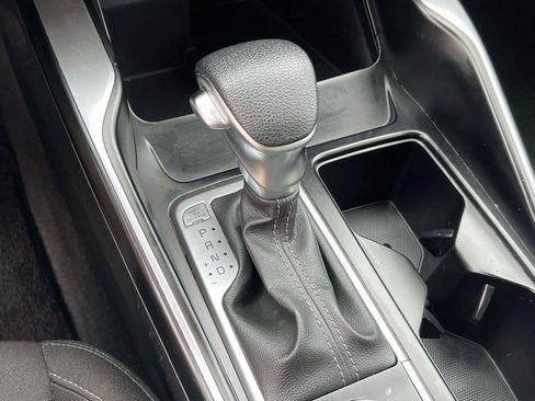 Used 2023 Kia Sorento LX image 26