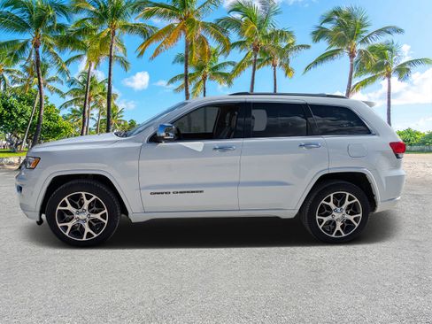 Used 2020 Jeep Grand Cherokee Overland image 6