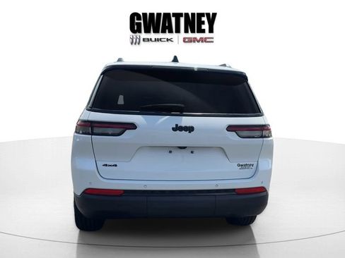Used 2024 Jeep Grand Cherokee L Laredo AWD/4WD image 4