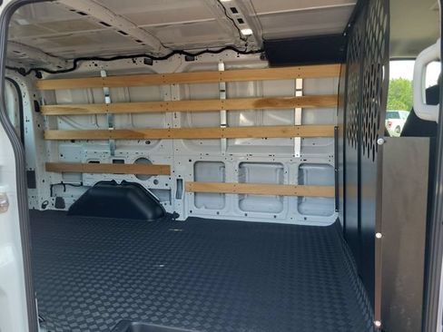 Certified 2025 Ford Transit 250 Low Roof w/ Exterior Upgrade Package RWD image 24