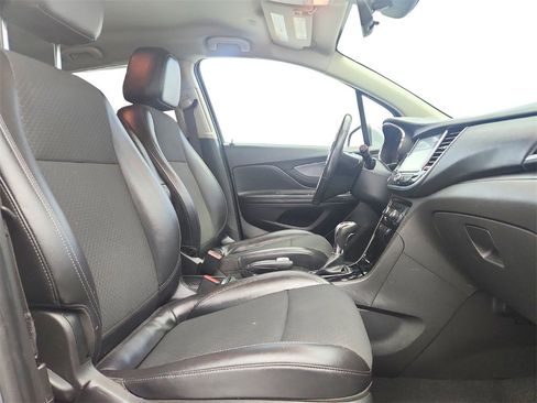 Used 2019 Buick Encore Preferred w/ Safety Package image 23