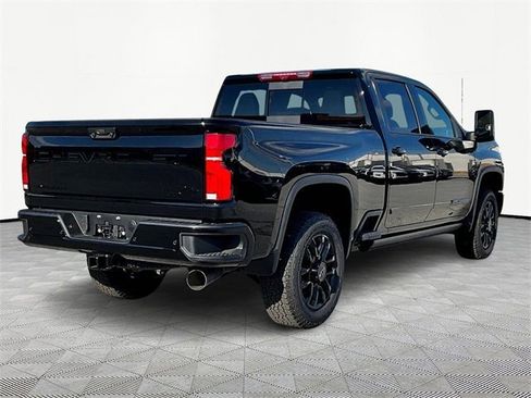 New 2026 Chevrolet Silverado 2500 High Country w/ Midnight Edition image 6