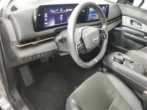 Used 2024 Nissan Ariya AWD image 20