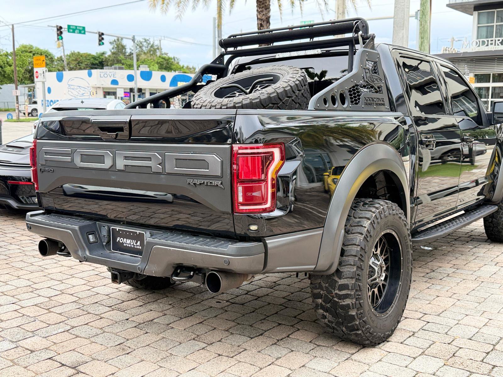 Used 2019 Ford F150 Raptor w/ Equipment Group 802A Luxury AWD/4WD image 12