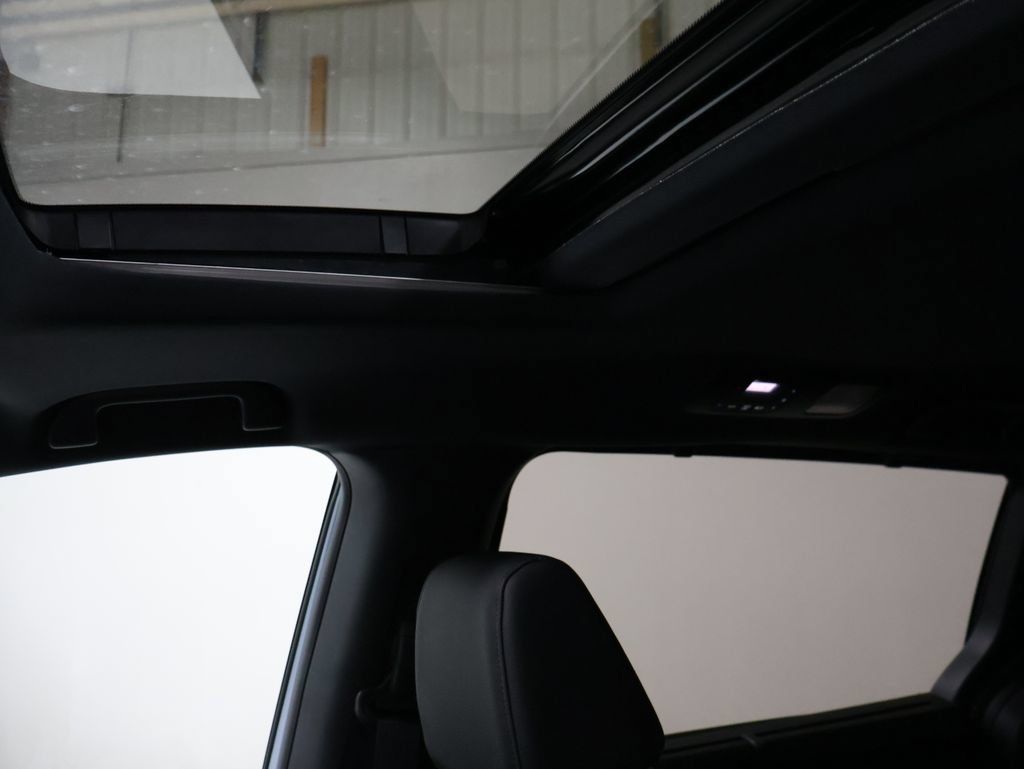New 2026 Honda Odyssey Sport-L image 34