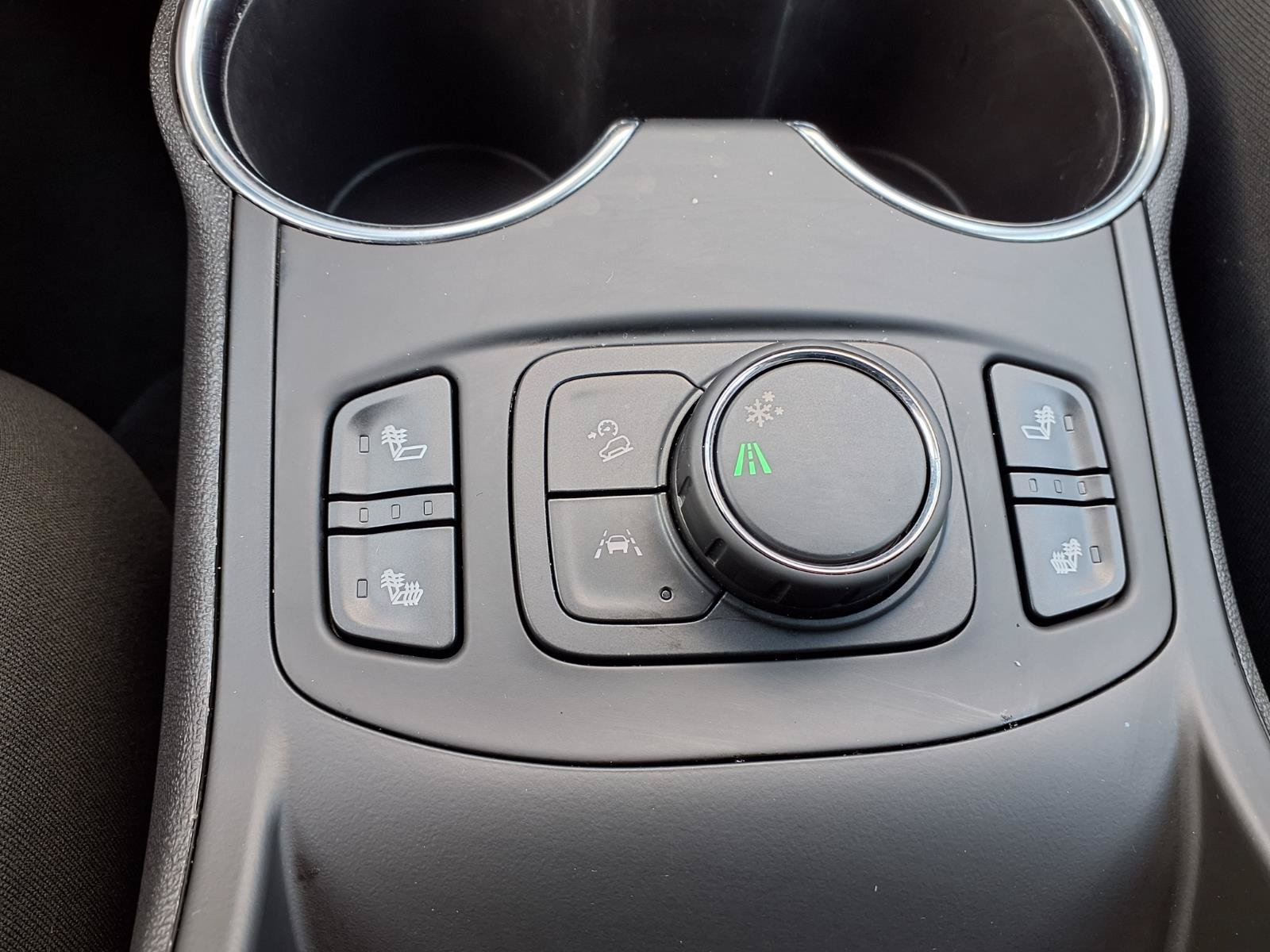 Used 2024 GMC Terrain SLT w/ Elevation Edition FWD image 11