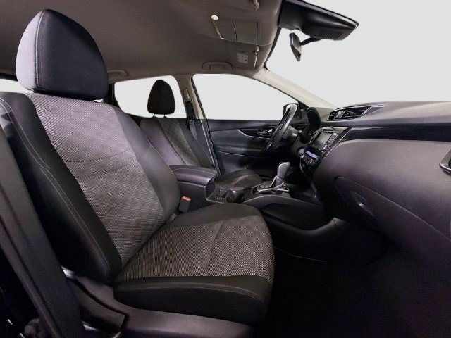 Used 2021 Nissan Rogue Sport SV AWD/4WD image 28