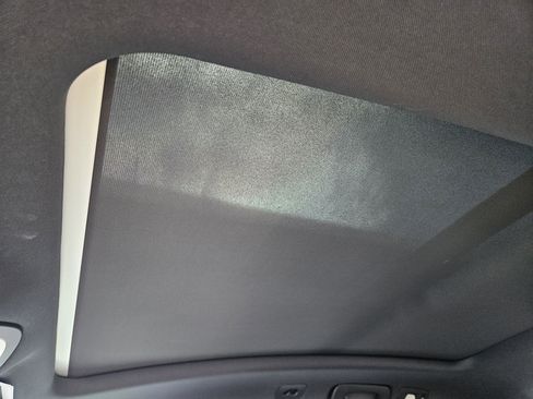 Certified 2025 Porsche Macan image 29