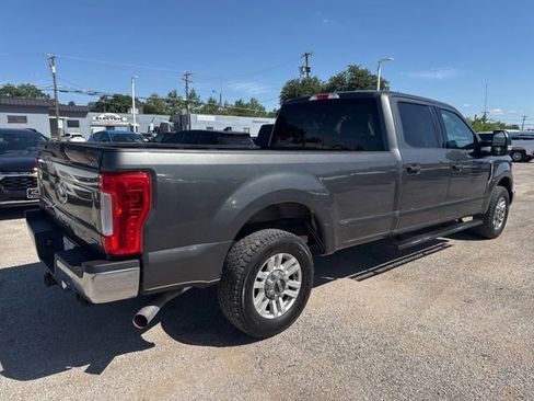 Used 2018 Ford F250 XLT RWD image 4