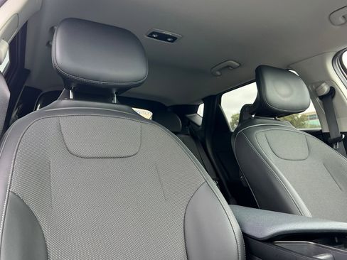 Certified 2024 Kia EV6 Light image 21