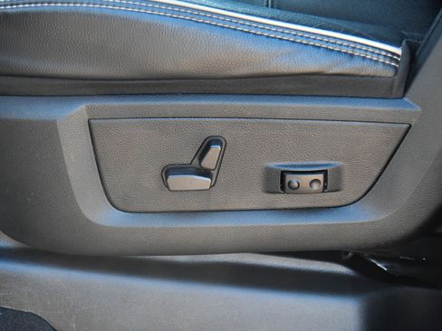 Used 2024 RAM 2500 Laramie image 19