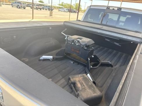 Used 2022 RAM 3500 Laramie AWD/4WD image 10