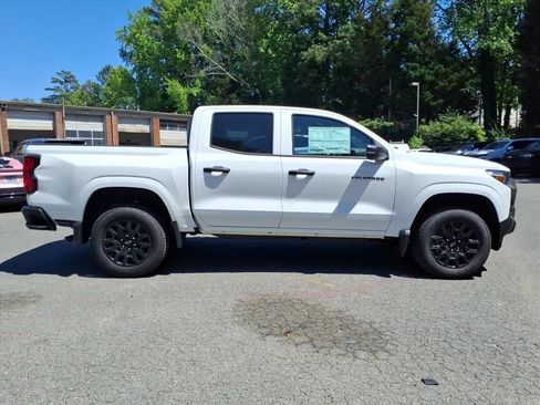 New 2026 Chevrolet Colorado W/T w/ WT Custom Package RWD image 24