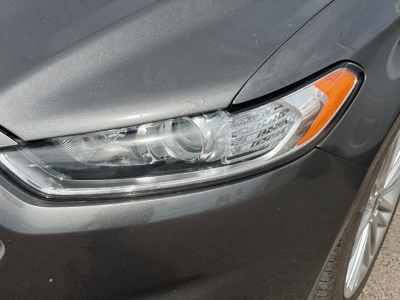 Used 2016 Ford Fusion SE w/ Equipment Group 202A FWD image 5