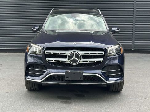 Used 2022 Mercedes-Benz GLS 450 4MATIC w/ AMG Line Exterior image 8