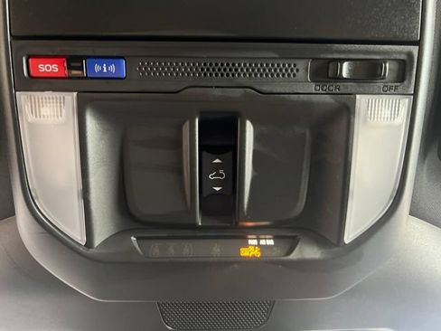 Used 2025 Subaru Forester Limited w/ Popular Package #1 AWD/4WD image 28