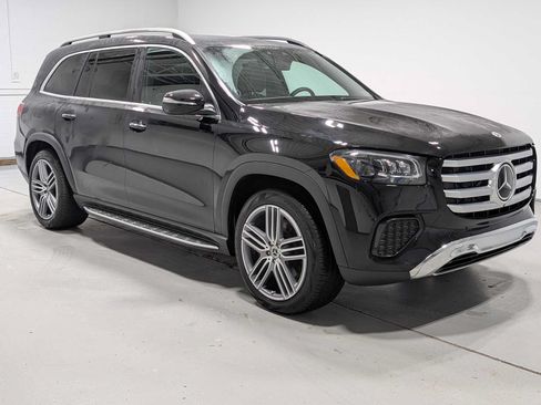Certified 2024 Mercedes-Benz GLS 450 4MATIC image 6