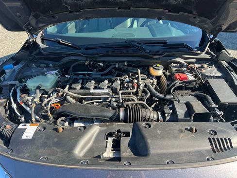 Used 2016 Honda Civic Touring image 11