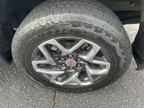 Certified 2023 GMC Sierra 1500 SLT w/ SLT Premium Package AWD/4WD image 6