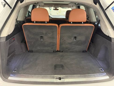 Used 2019 Audi Q7 3.0T Prestige w/ Prestige Package image 10