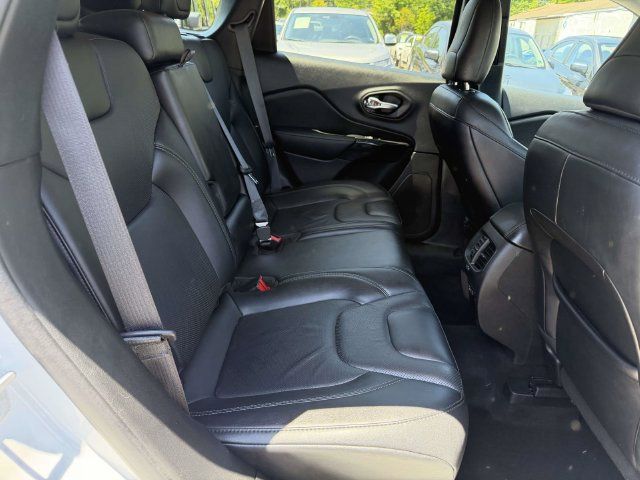 Used 2023 Jeep Cherokee Altitude Lux w/ Lux Elite Package AWD/4WD image 12