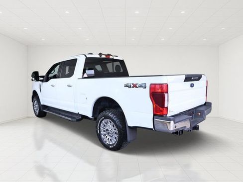 Used 2022 Ford F350 XLT w/ XLT Premium Package AWD/4WD image 4