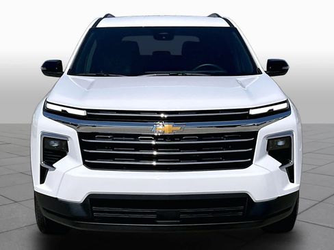 Certified 2026 Chevrolet Traverse LT FWD image 4
