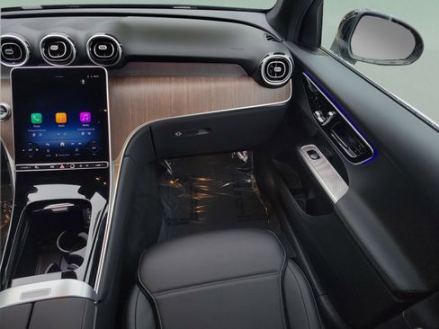 Certified 2026 Mercedes-Benz GLC 300 image 16