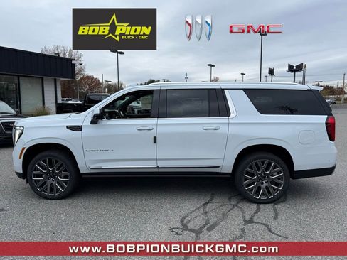New 2026 GMC Yukon XL Denali Ultimate w/ LPO, Illumination Package image 2