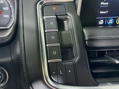 Used 2021 Chevrolet Tahoe Z71 AWD/4WD image 35