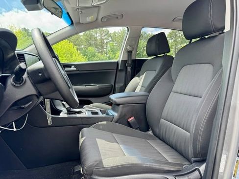 Used 2021 Kia Sportage LX FWD image 26