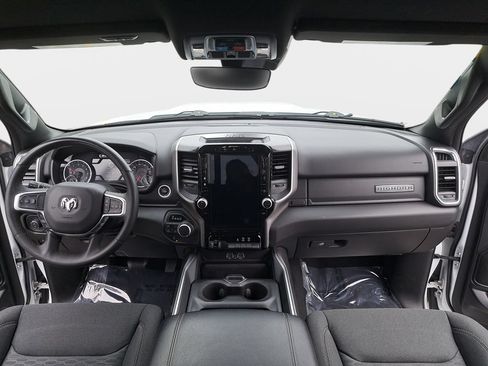 Used 2025 RAM 1500 Big Horn AWD/4WD image 10