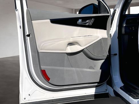 Used 2019 Kia Sorento SX image 20