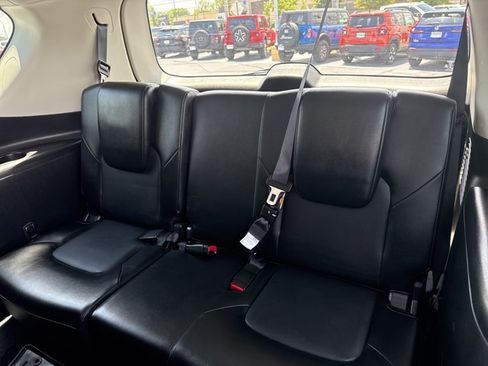Used 2021 Nissan Armada Platinum RWD image 7