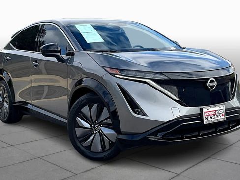 Used 2023 Nissan Ariya FWD image 2