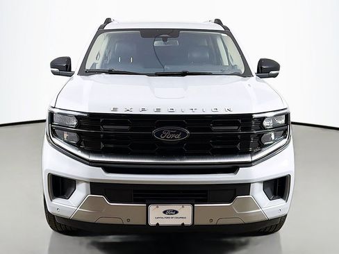 Used 2025 Ford Expedition Platinum AWD/4WD image 15