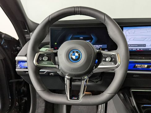New 2026 BMW i7 xDrive60 image 30