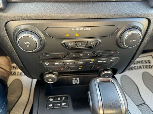 Used 2019 Ford Ranger Lariat w/ Equipment Group 501A Mid image 24