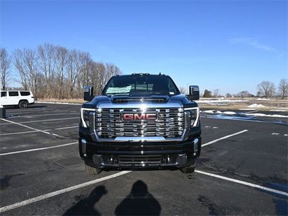 New 2026 GMC Sierra 3500 Denali w/ Denali Reserve Package