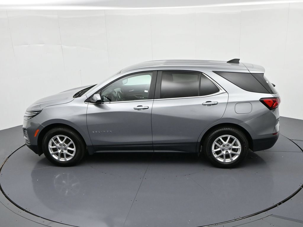 Used 2024 Chevrolet Equinox LT FWD image 18