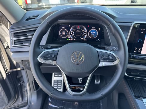Used 2026 Volkswagen Atlas Peak Edition AWD/4WD image 20
