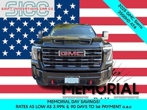 Used 2025 GMC Sierra 2500 AT4 w/ AT4 Preferred Package AWD/4WD image 2