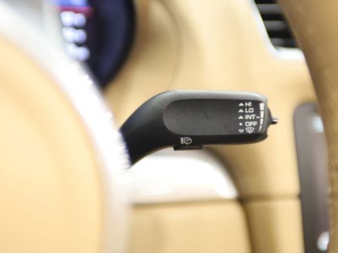 Used 2015 Porsche Boxster S image 23