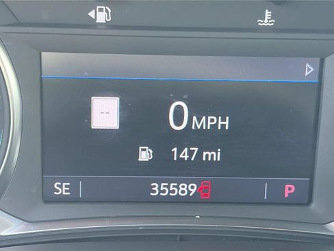 Certified 2023 Chevrolet Traverse RS FWD image 19