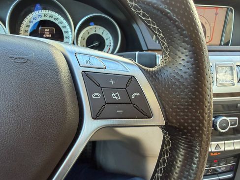 Used 2014 Mercedes-Benz E 350 4MATIC Sedan image 30