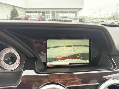 Used 2014 Mercedes-Benz GLK 350 4MATIC image 15
